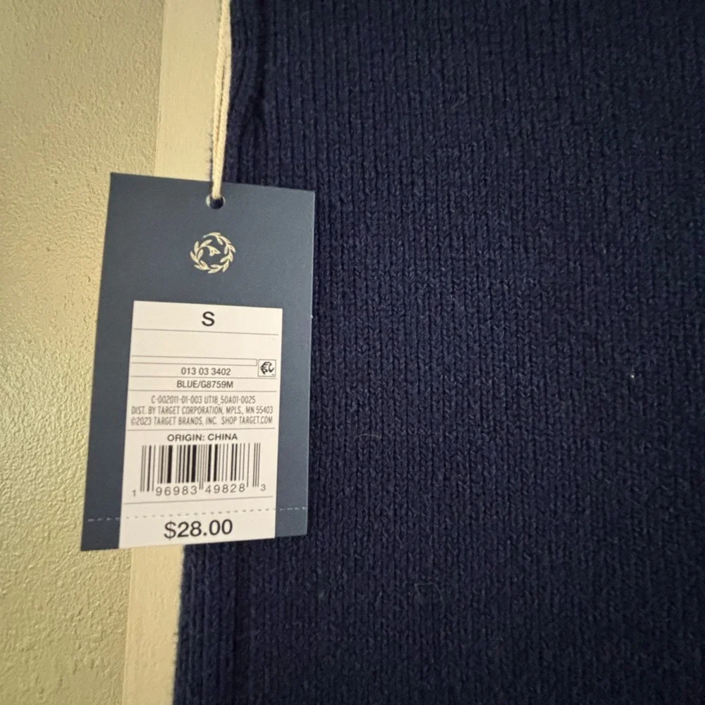 Ribbed Knit Navy Two-Piece Skirt Set - Women - Picture 3 of 3